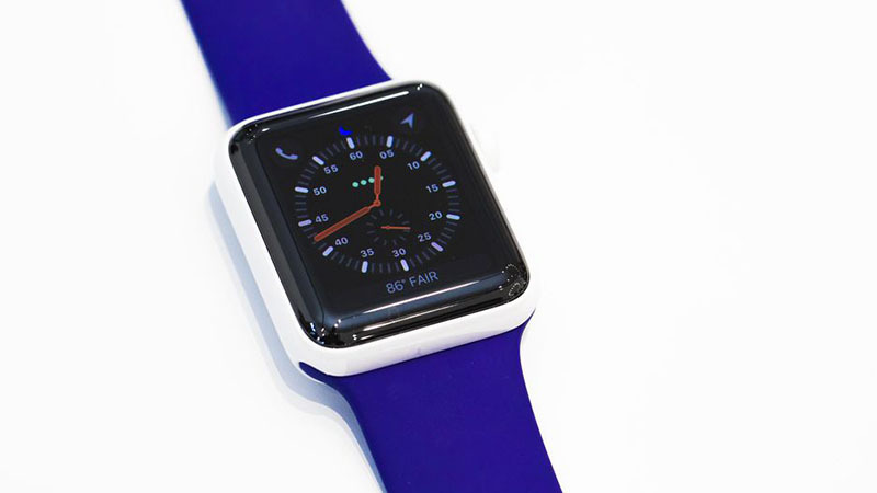 Đồng hồ thông minh Apple Watch S3 GPS, 38mm mặt nhôm, dây màu hồng Đồng hồ thông minh Apple Watch S3 GPS, 38mm mặt nhôm, dây màu hồng