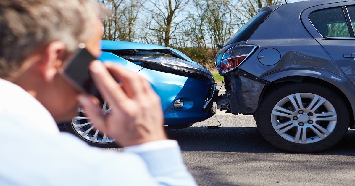 10 kinh nghiệm mua bảo hiểm ô tô hưởng phí bồi thường ưu đãi nhất