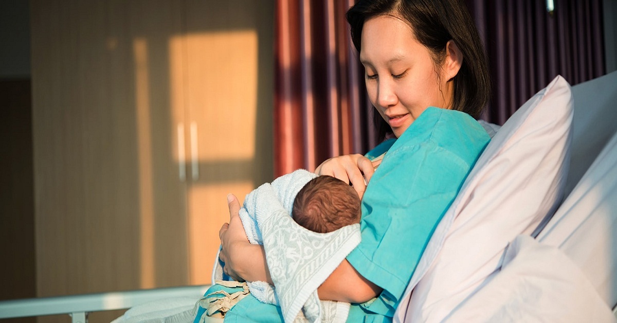 6 câu hỏi thường gặp về sữa non dành cho trẻ sơ sinh