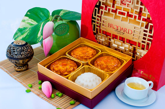 Cách chọn bánh trung thu làm quà biếu | websosanh.vn