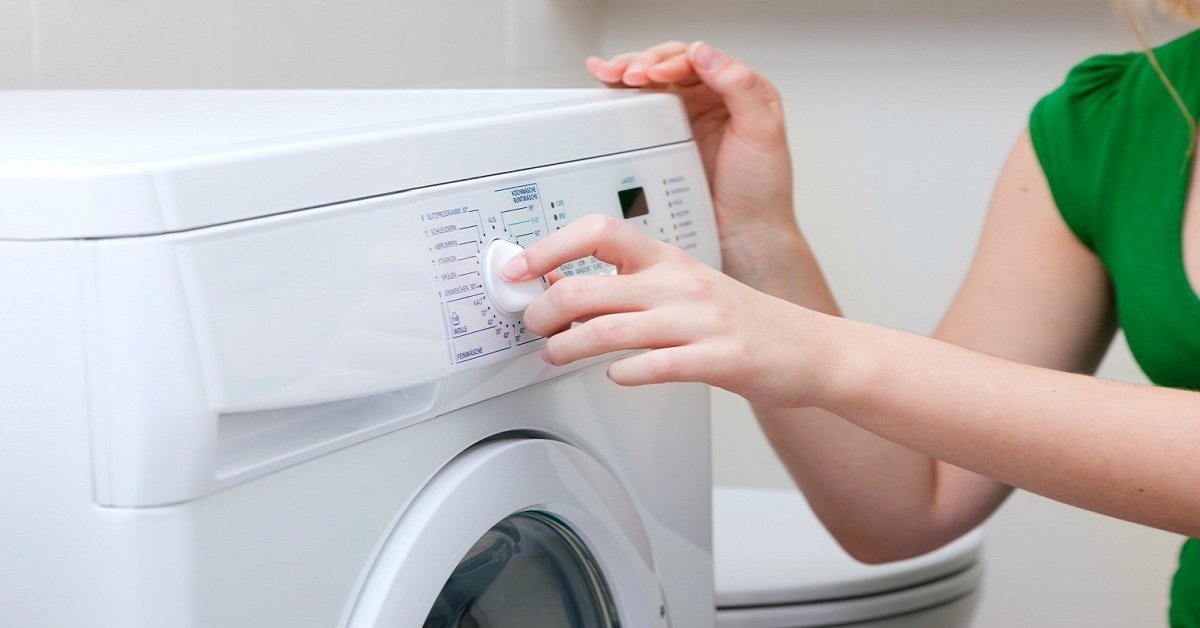 Cách reset máy để khắc phục máy giặt LG báo lỗi LE