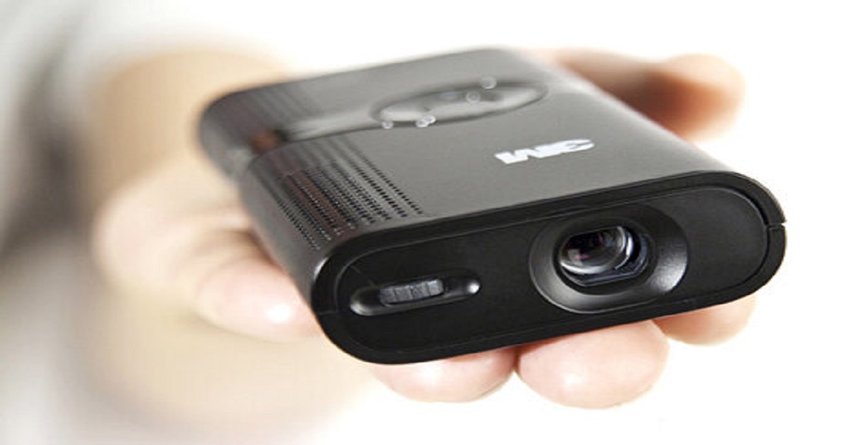 Đánh giá máy chiếu mini cho điện thoại 3M Pocket Projector MPro150