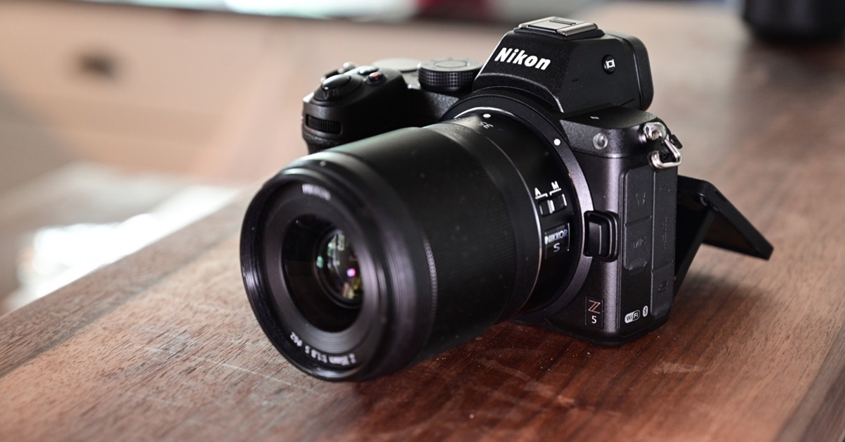Đánh giá Nikon Z5: Máy ảnh không gương lật full-frame đầu tiên cho giới trẻ!
