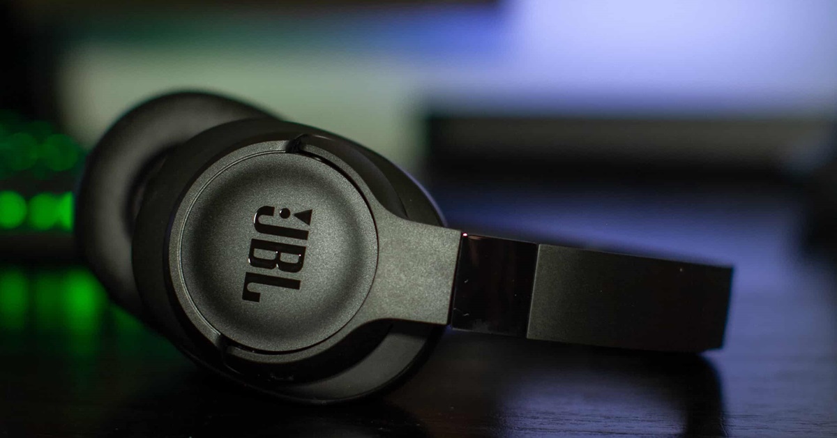 Đánh giá tai nghe không dây JBL Tune 760NC: Có ANC hiệu quả, nhưng vẫn có nhiều sai sót! | websosanh.vn