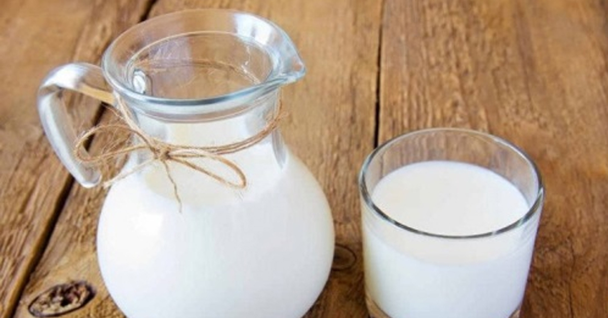 Khi mang thai uống sữa bầu vào mẹ không vào con thì nên uống sữa tươi đúng hay sai ?