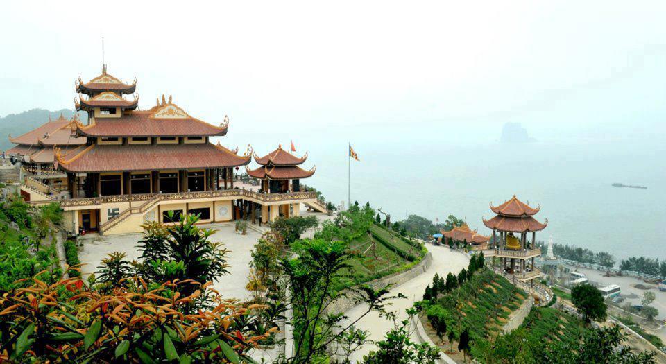 Kinh nghiệm du lịch chùa Cái Bầu Quảng Ninh (Thiền viện Trúc Lâm Giác Tâm) 2016