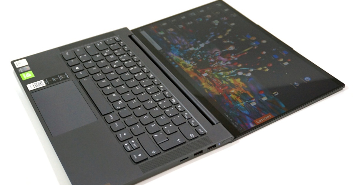 Laptop Lenovo Yoga Slim 7 14IIL05 i7 1065G7 với thiết kế trẻ trung, năng động