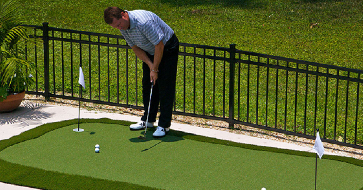 Phân biệt các loại thảm tập golf phổ biến hiện nay