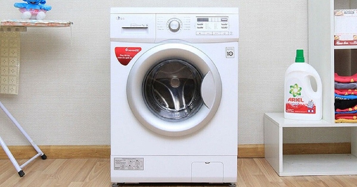 Review máy giặt cửa trước Electrolux có tốt không? Giá bao nhiêu?