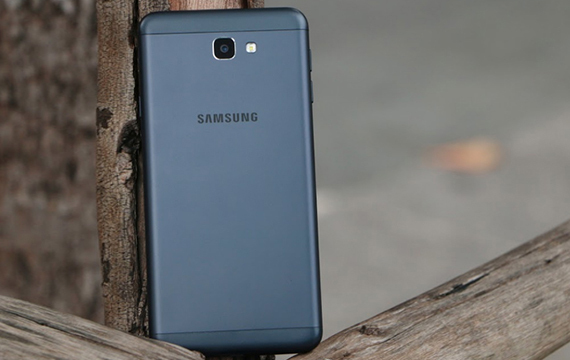Samsung Galaxy J7 Prime 2016 có đáng mua ở thời điểm này không?