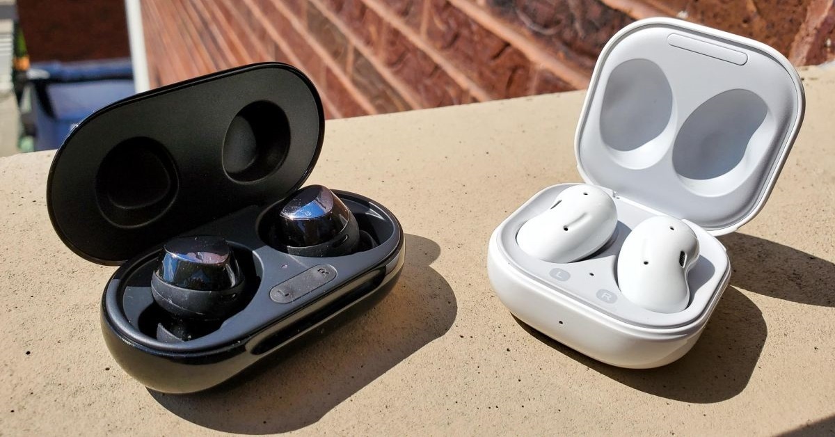 So sánh Samsung Galaxy Buds Plus và Buds Live: Tai nghe nào tốt hơn?