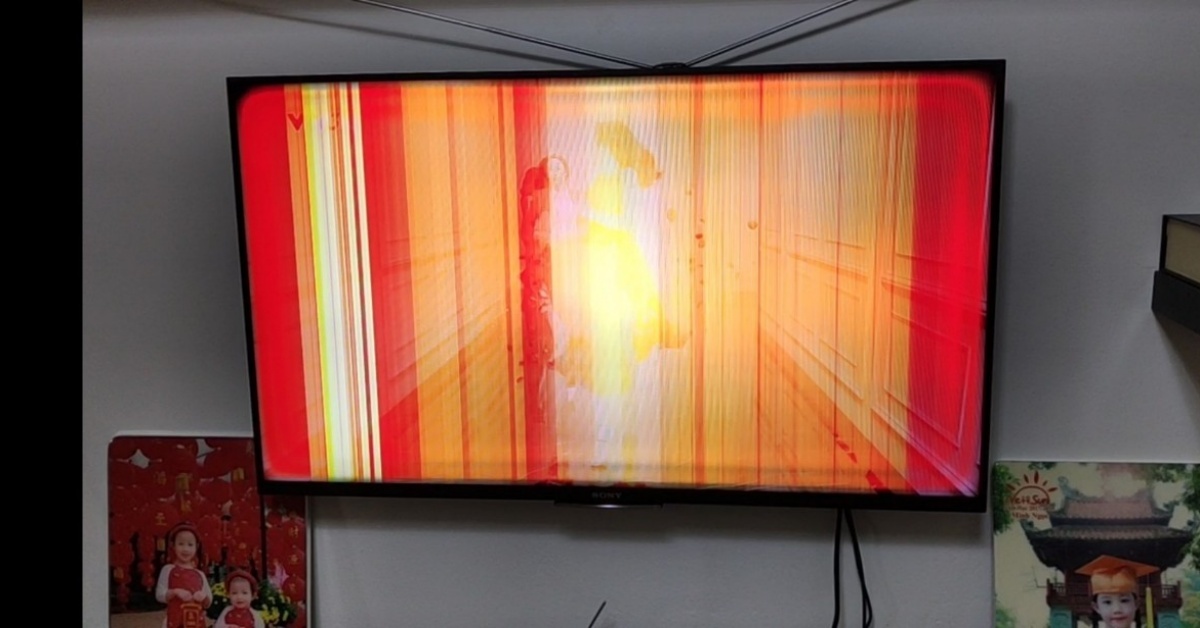 Tivi Sony bị sọc ngang màn hình : Nguyên nhân và cách tự khắc phục