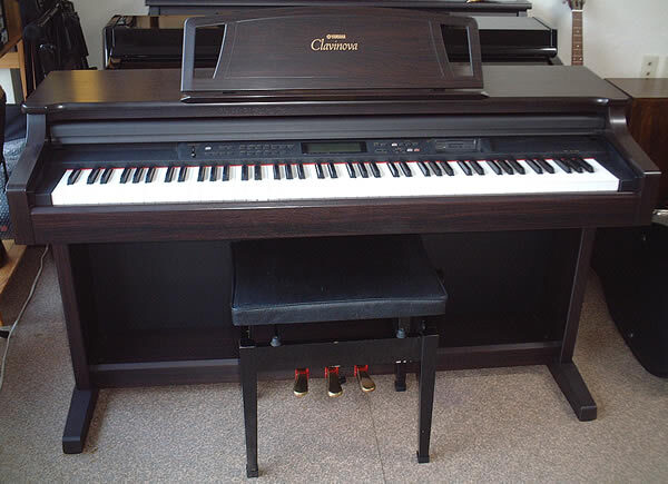 Nơi bán Đàn Piano Yamaha Clavinova CLP870 (CLP-870) giá rẻ nhất 