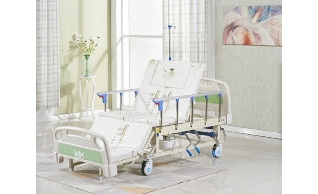 Giường bệnh nhân có tay quay đa năng Tajermy G05 nơi bán giá rẻ nhất tháng  12/2022