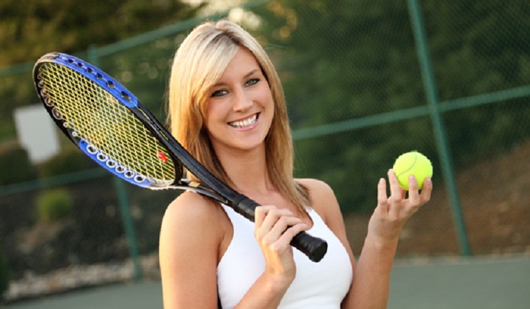 Một chiếc vợt tennis tốt nhất khi phù hợp với người chơi