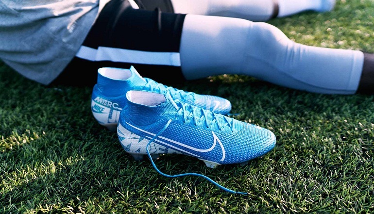 Giày đá bóng cổ cao Nike Mercurial Superfly 7