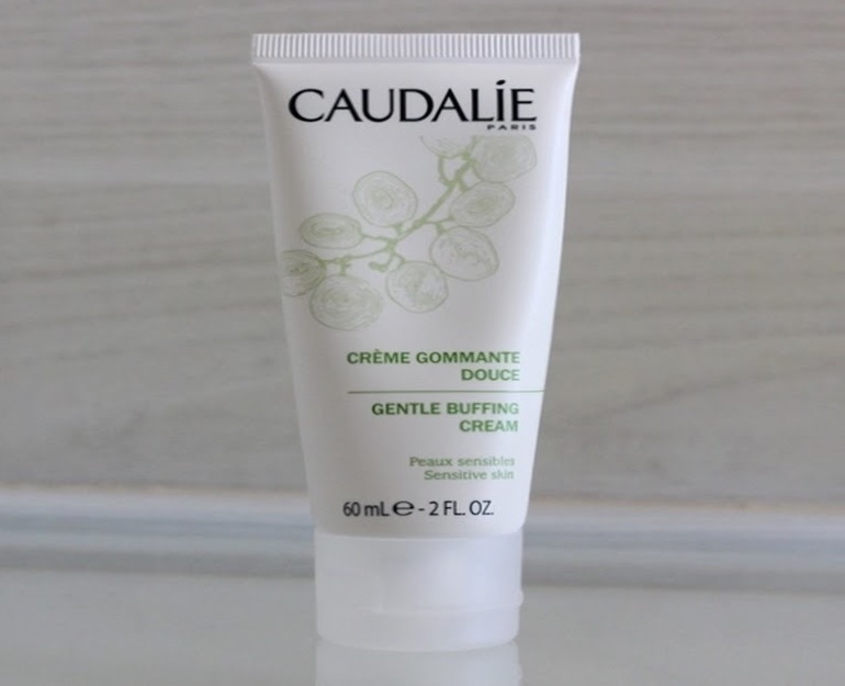 Tẩy tế bào chết Caudalie Gentle Buffing Cream có tính dưỡng ẩm cao