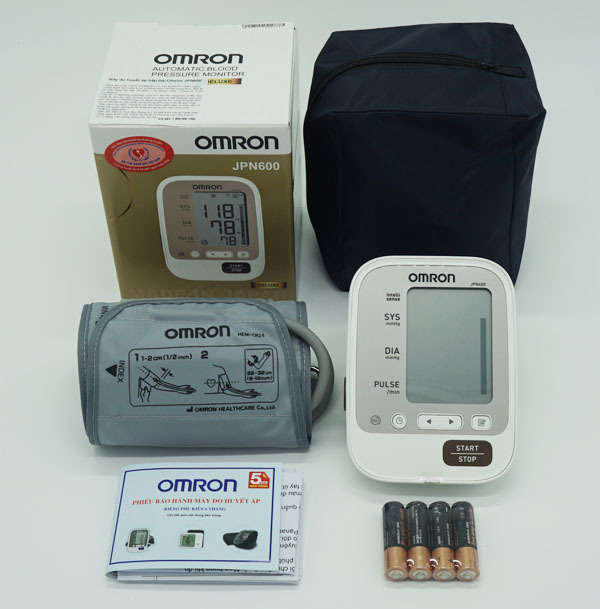 máy đo huyết áp omron JPN600