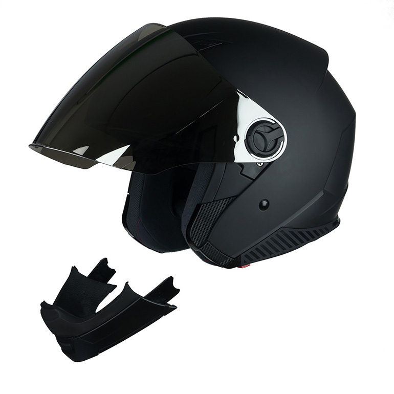 mũ bảo hiểm có cằm