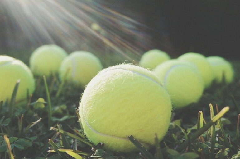 Bóng tennis có nhiều loại khác nhau