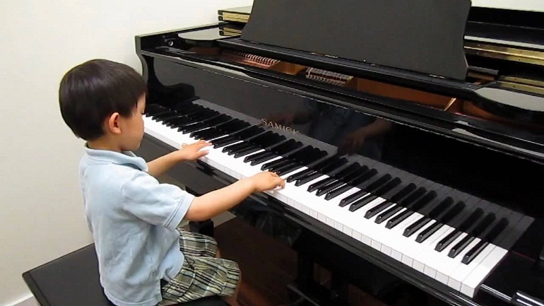 Đàn Piano được mệnh danh là “vua” của tất cả các loại nhạc cụ