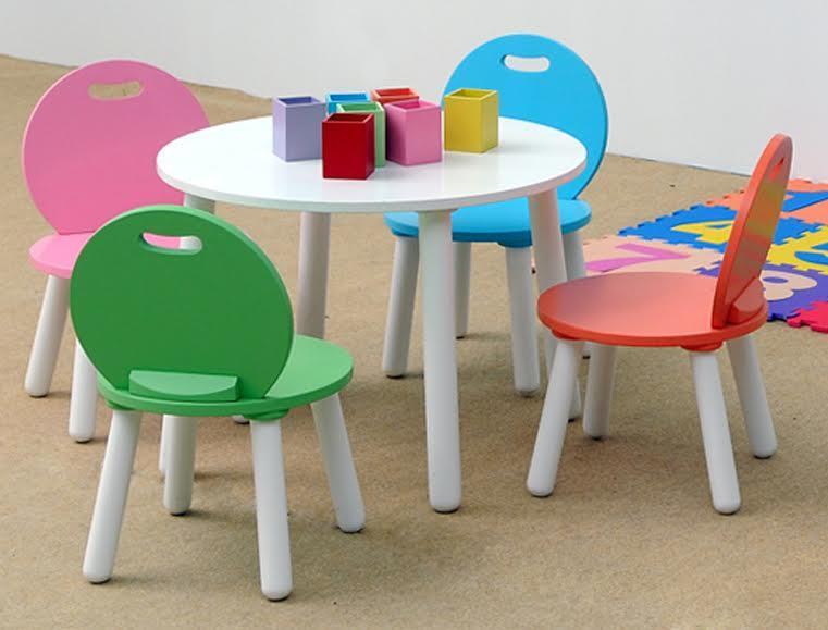 Bàn học mẫu giáo hình tròn đáng yêu