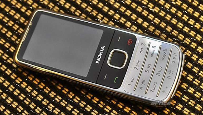 điện thoại nokia 6700