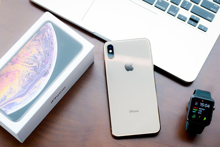 điện thoại iphone xs max lock