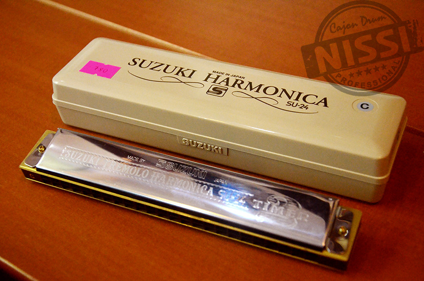 Kèn Harmonica đang rất phổ biến đối với giới trẻ ngày nay