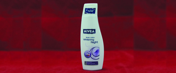 sữa dưỡng thể nivea ban đêm