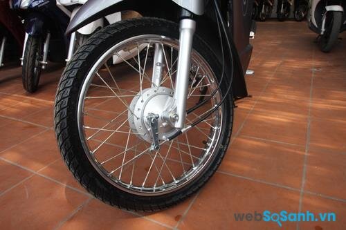 Honda Wave Alpha sử dụng vành nan hoa Honda Wave Alpha sử dụng vành nan hoa