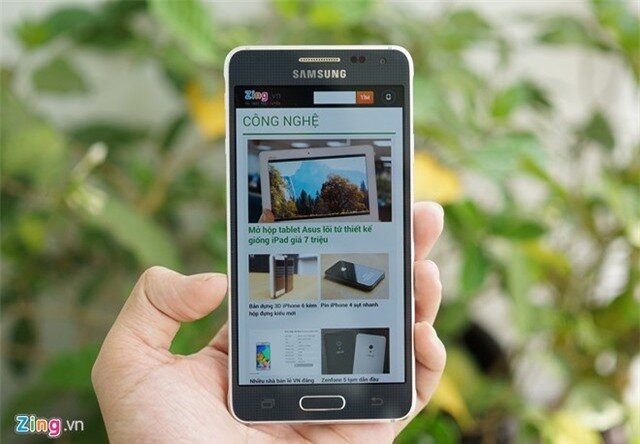 Lý do Samsung tung ra Galaxy Alpha khung kim loại
