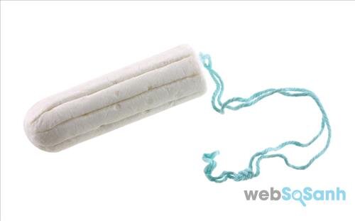 So sánh tampon và cốc nguyệt san