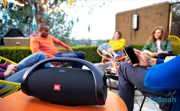 Loa bluetooth JBL Boombox