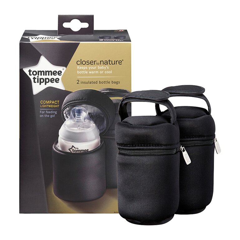 Với thiết kế nhỏ gọn nên mẹ có thể sử dụng túi giữ nhiệt bình sữa Tommee Tippee di chuyển khắp nơi