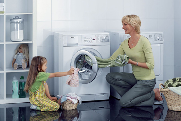 Máy giặt cửa trước giặt sạch hơn, bền lâu hơn