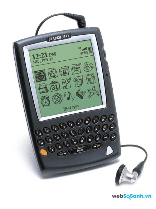 BlackBerry-5810 chiếc điện thoại đầu tiên của hãng BlackBerry