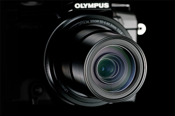 Đánh giá nhanh máy ảnh Olympus Stylus 1