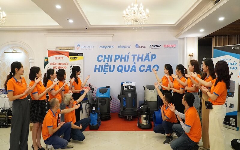 Gian Hàng Thiết Bị Máy Vệ Sinh Công Nghiệp Của Thadaco