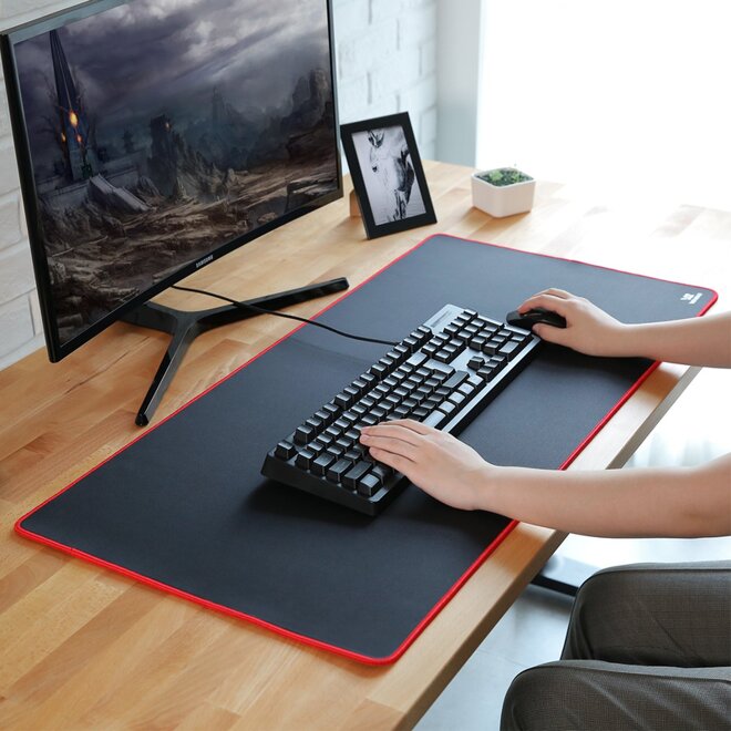 AmazonBasics Gaming Mouse Pad 