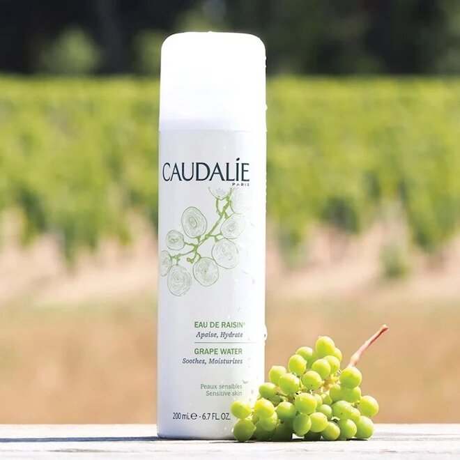 Xịt khoáng cho da mụn Caudalie Grape Water