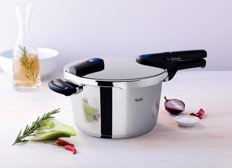 Sản phẩm nồi áp suất Fissler tích hợp 4 chức năng trong 1