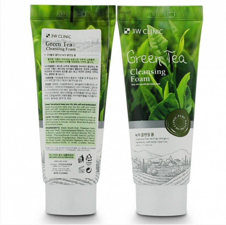 3W Clinic Green Tea Foam Cleansing facial cleanser