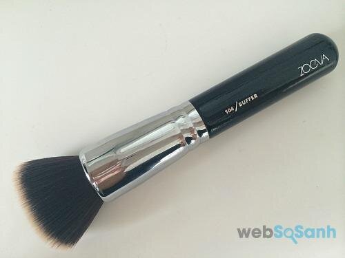 Cọ đánh nền Zoeva 104 Buffer Brush