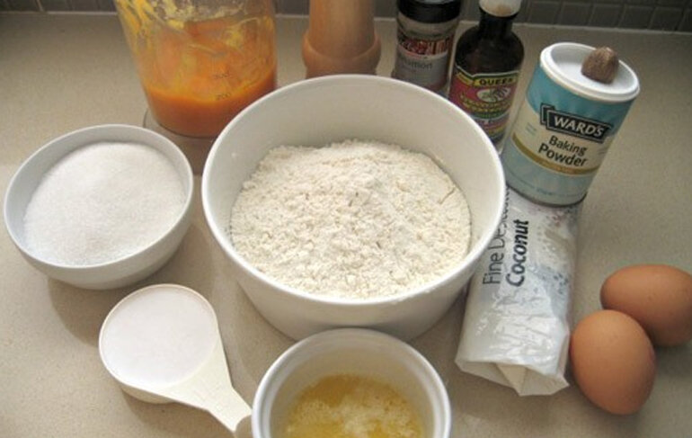 cách làm bánh trung thu trứng cút muối
