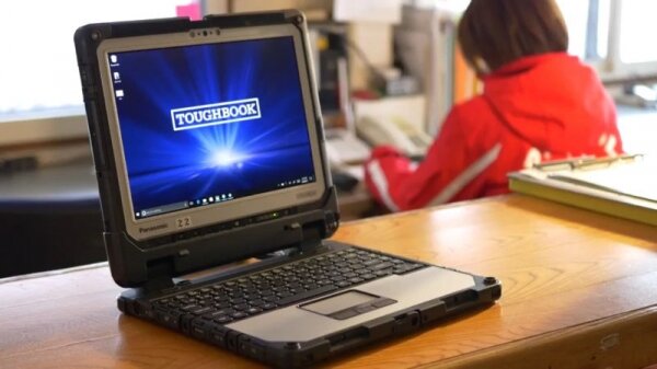 Panasonic Toughbook CF-33