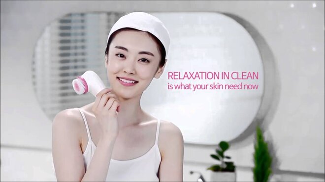 Máy mát xa rửa mặt 4D Cleanser