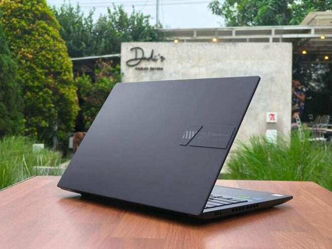 Asus Vivobook 14X OLED K3405ZF: Gợi ý hoàn hảo cho sinh viên, dân văn phòng!