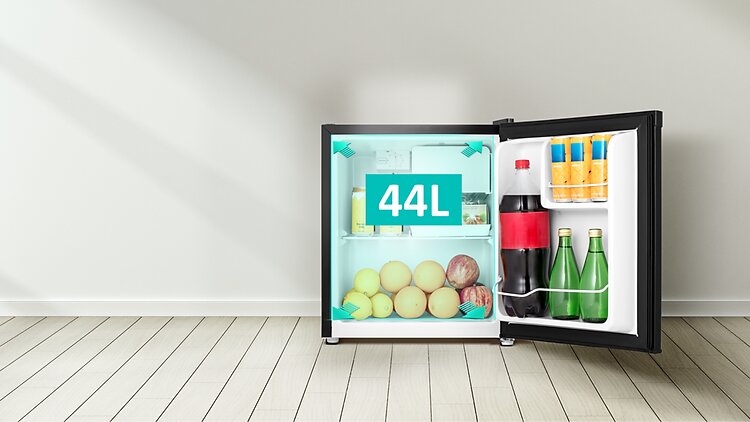 thiết kế tủ lạnh mini Casper RO-45PB 44 lít