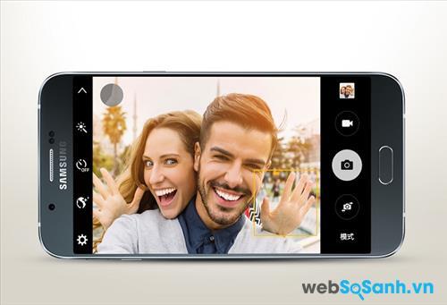 Selfie dễ dàng với camera trước của Galaxy A8